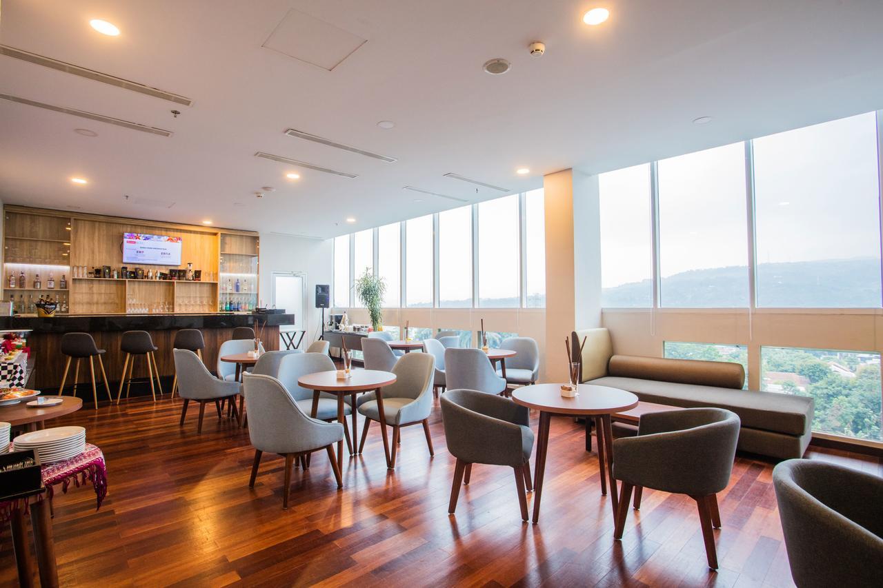 Bigland Hotel & Convention Sentul Богор Экстерьер фото